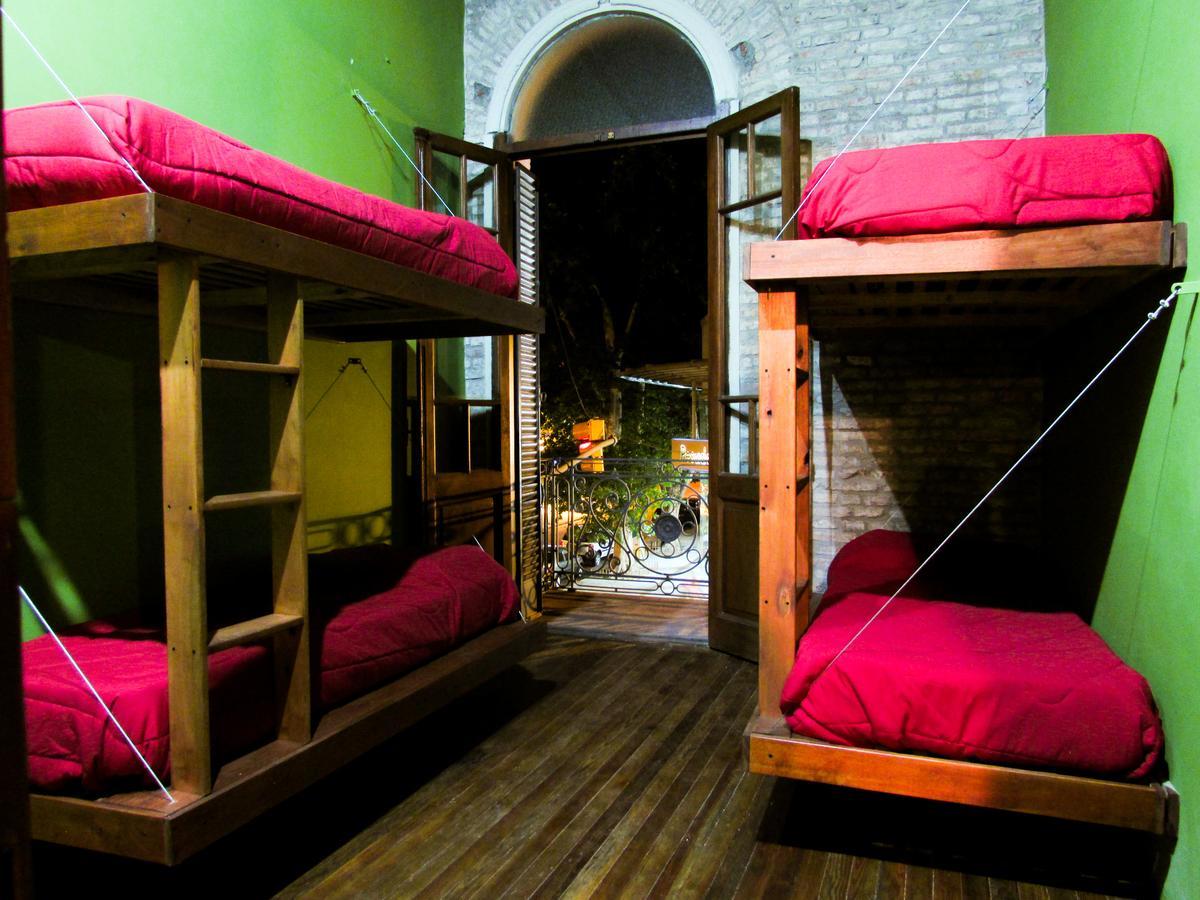 La Casa De Arriba Hostel Росарио Экстерьер фото