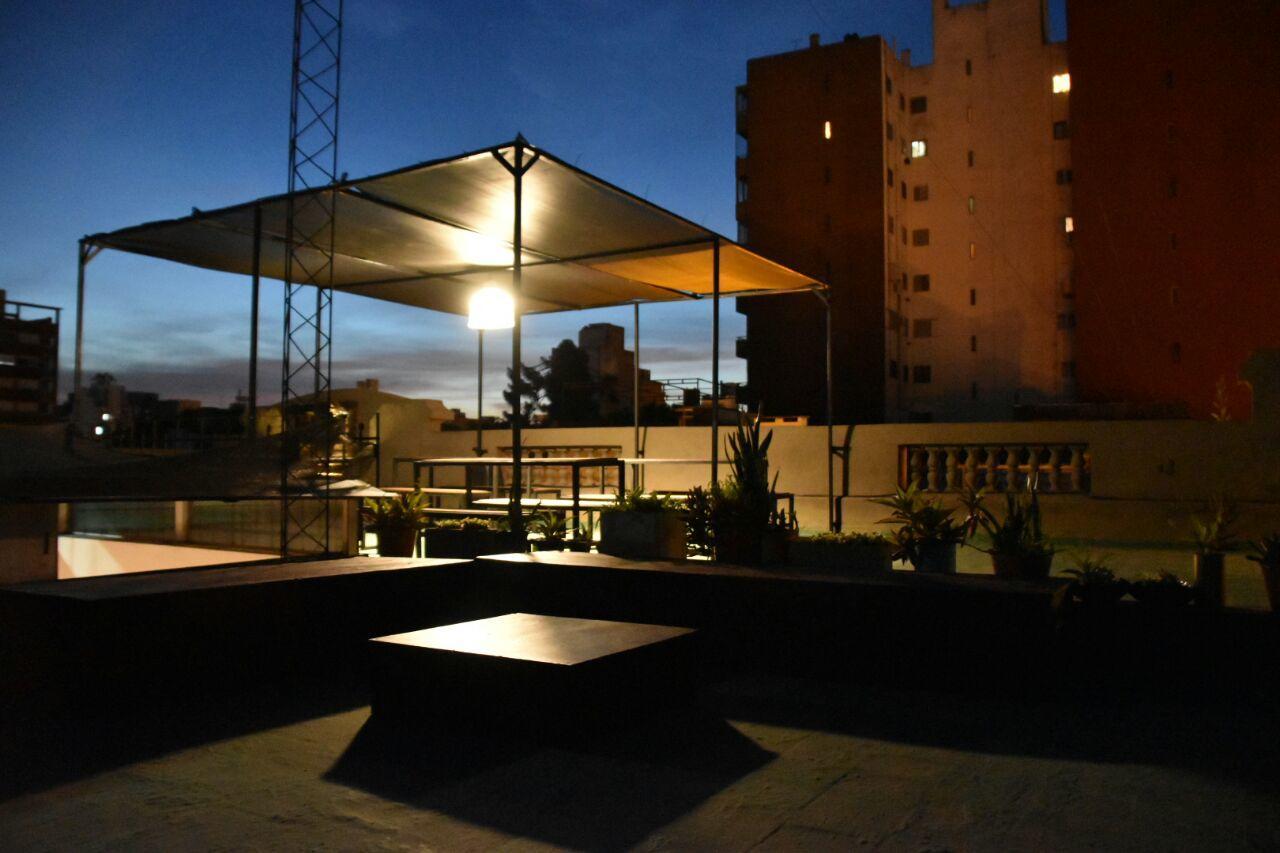 La Casa De Arriba Hostel Росарио Экстерьер фото